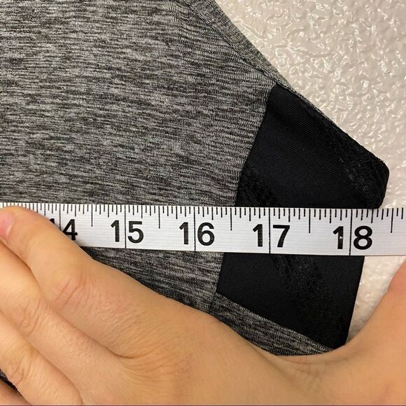 Champion women’s activewear athletic gray cross back workout tank size M/L - Picture 9 of 11